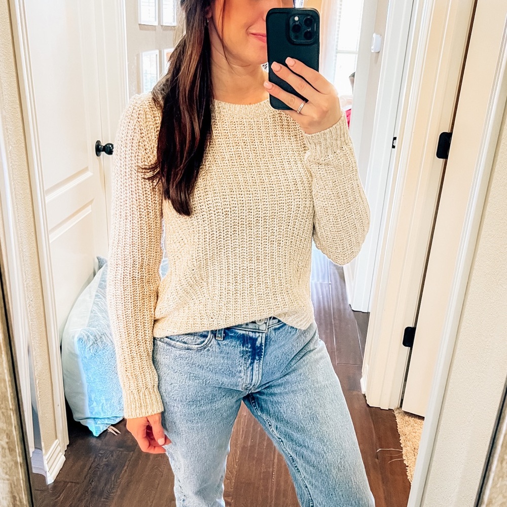 Cable Knit Cropped Cream Sweater
